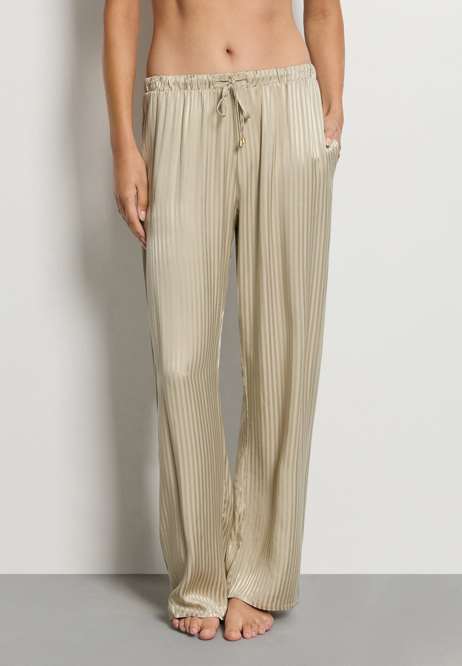 hanro-sleep-lounge-long-pants-pyjamahose-olive-stem-viskose image 2