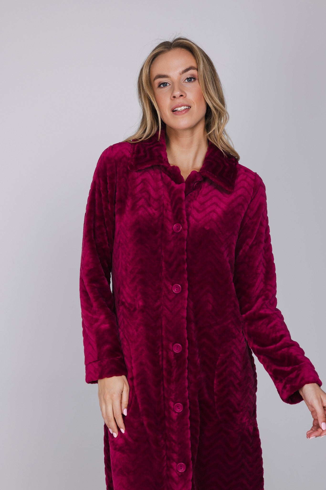 pastunette-rosewood-comfort-morgenmantel-rot-fleece image 5