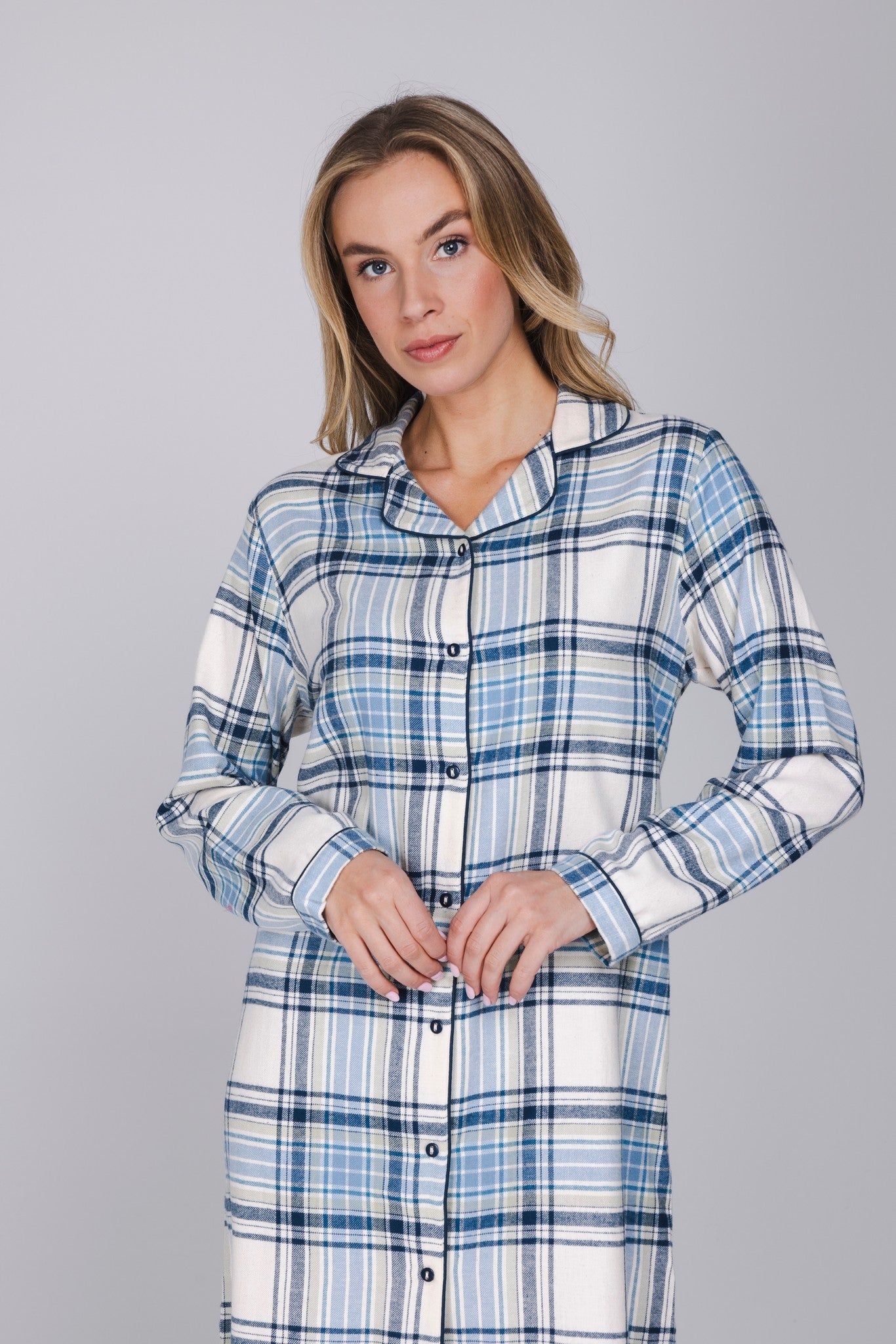 pastunette-frosty-check-nachthemd-blau-flanell-knopfleiste image 4