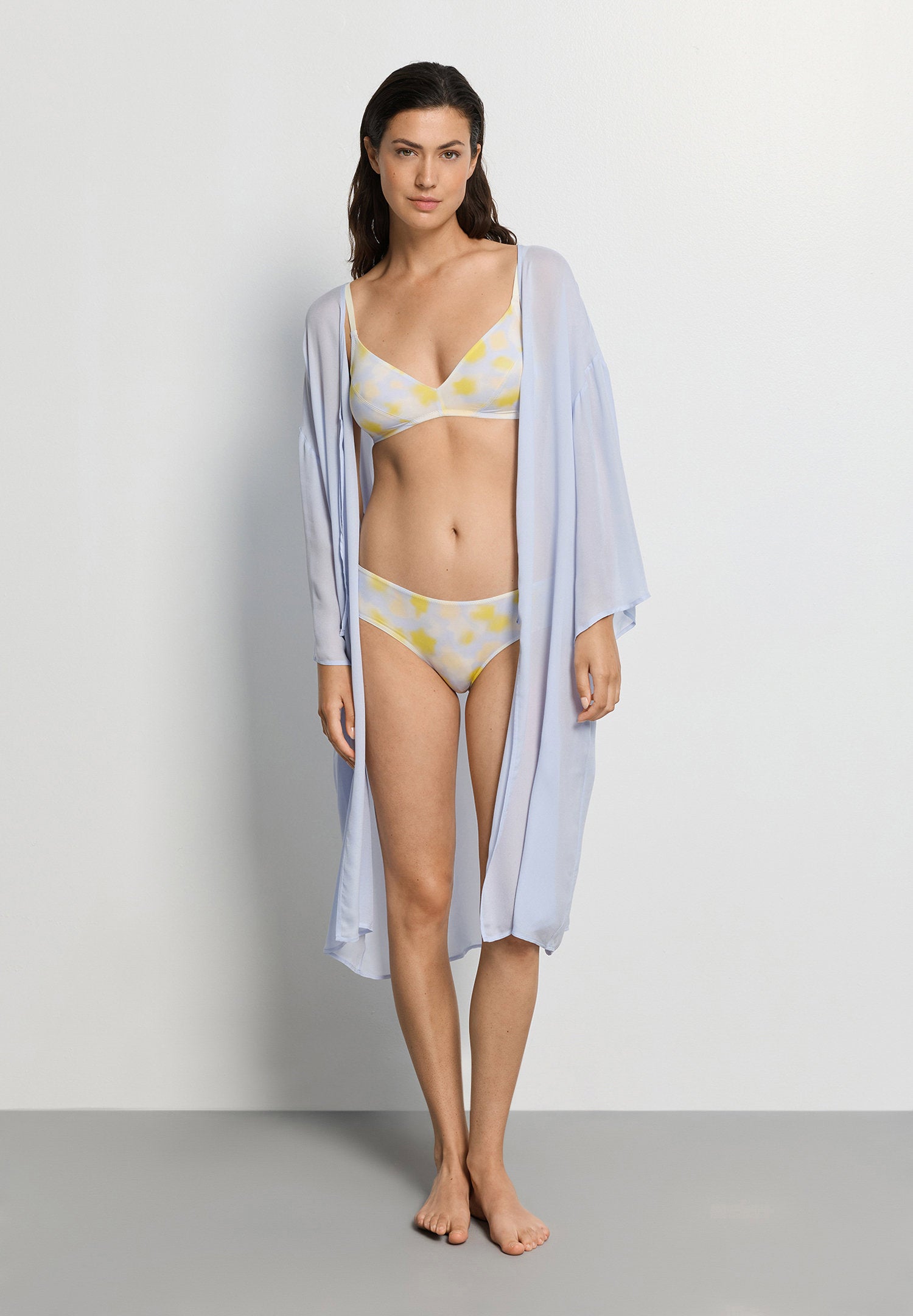 hanro-monea-morgenmantel-blue-dove-110-cm-chiffon image 5