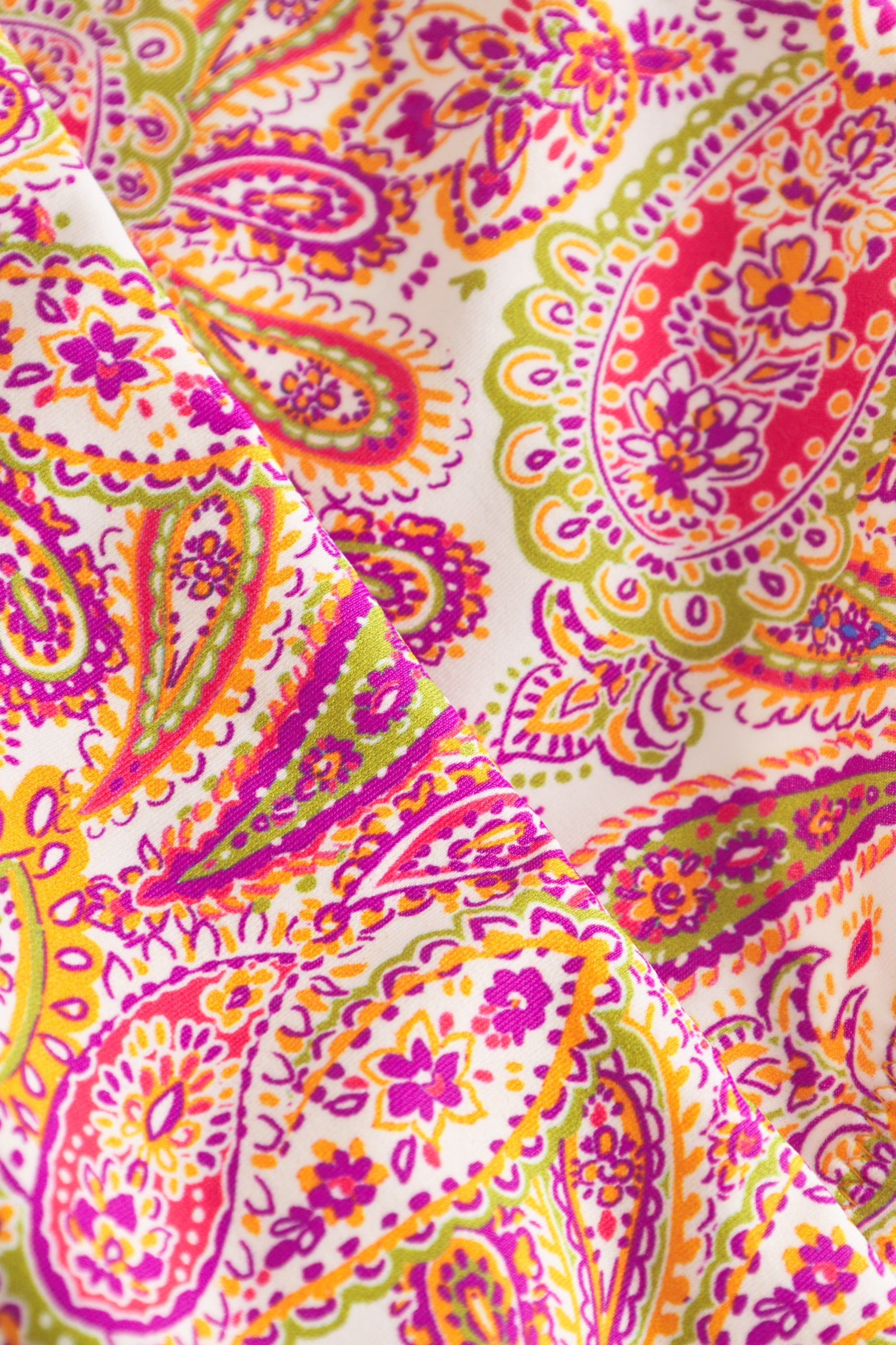 r-sch-be-happy-bikinihose-paisleydruck-rot-recycelt image 7
