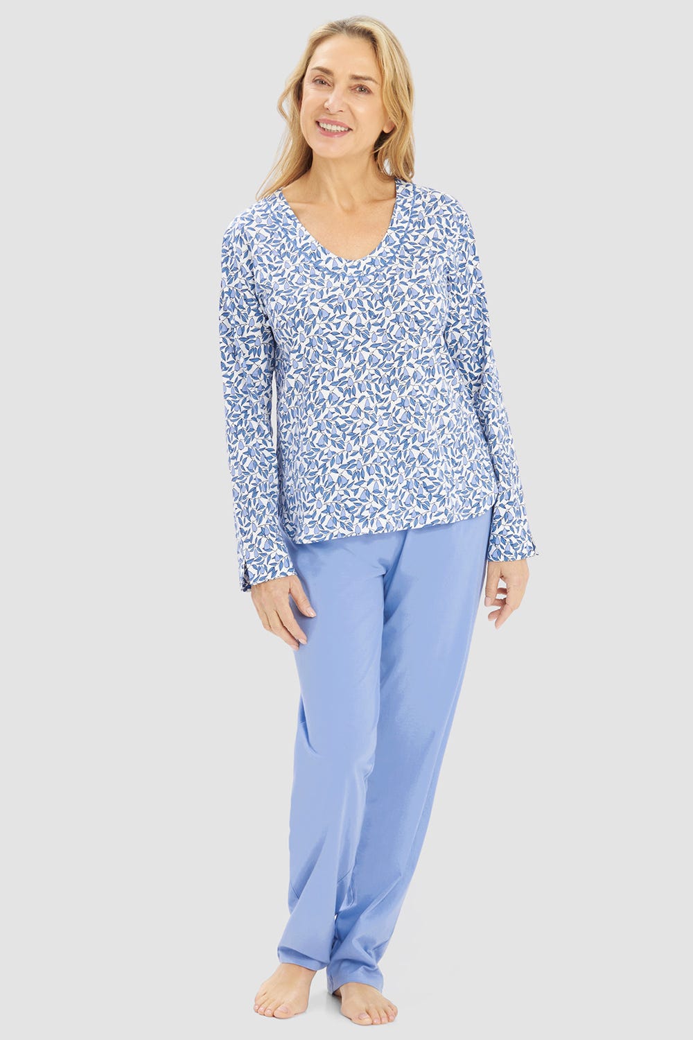 r-sch-be-happy-pyjama-lang-bl-ttermuster-schlafanzug-blau-v-ausschnitt image 1