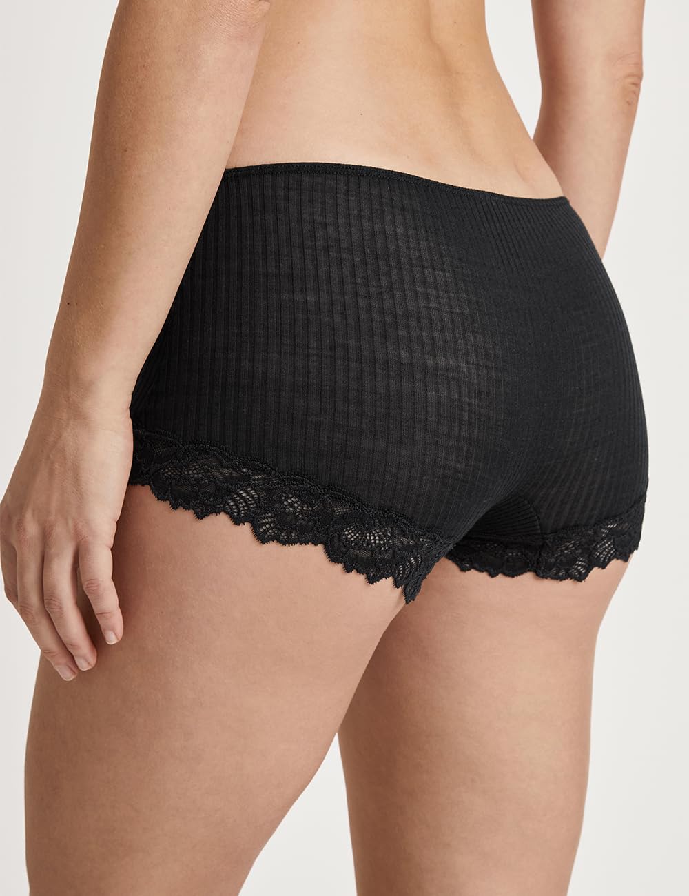 calida-wool-silk-silky-wool-joy-hose-44-46-schwarz image 3