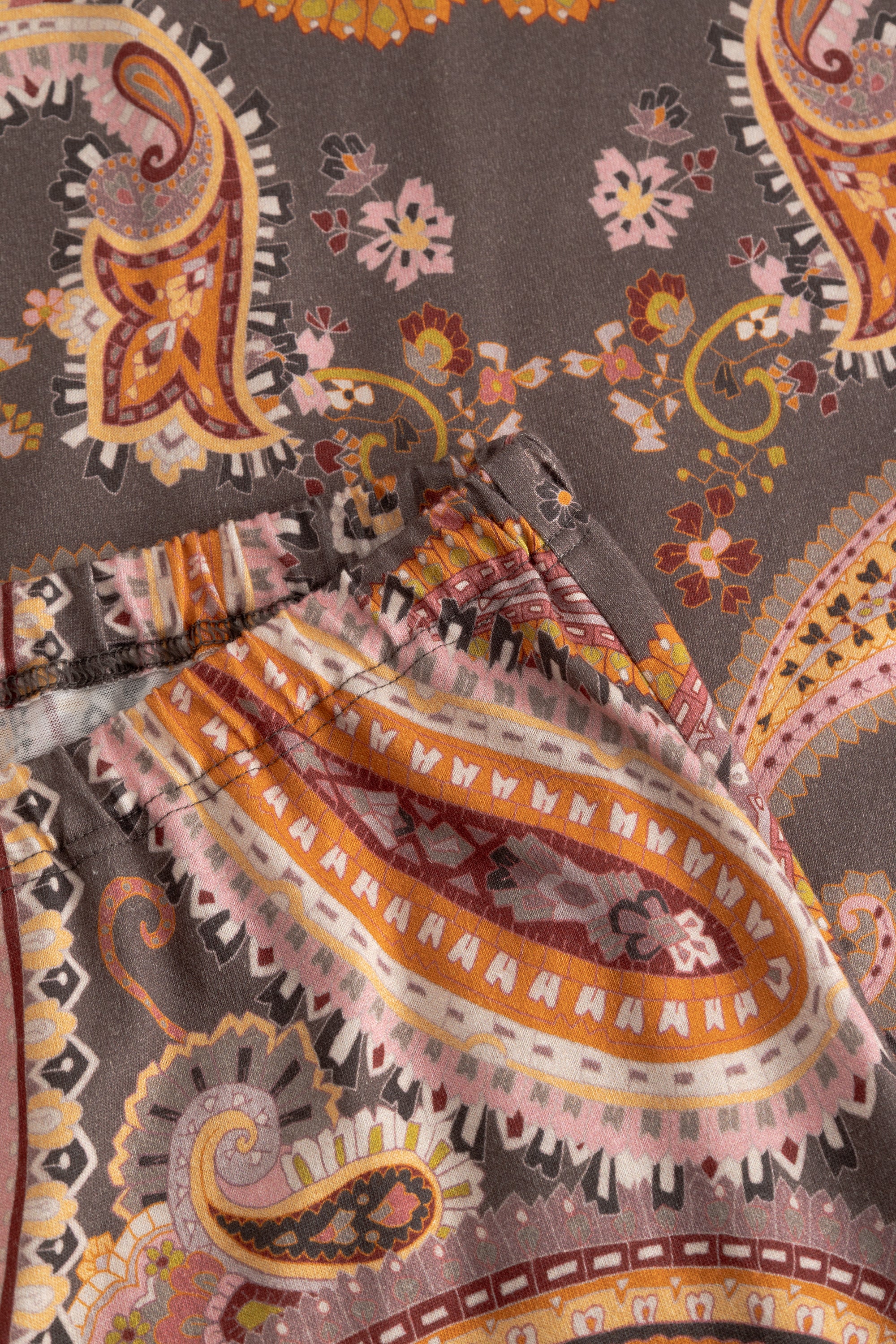 r-sch-be-happy-pyjama-lang-paisley-3-4-arm-braun-modal image 5