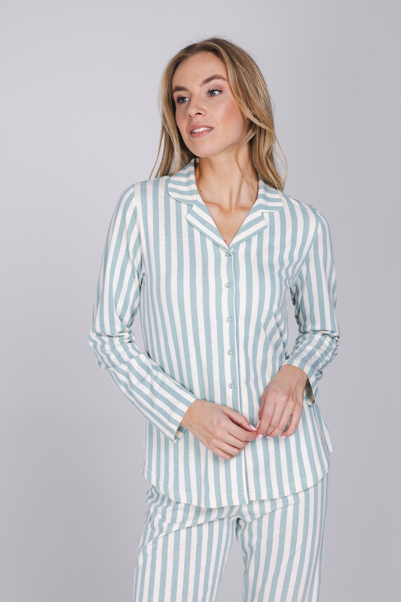 pastunette-nordic-leaf-pyjama-gr-n-gestreift-baumwolle-langarm image 6