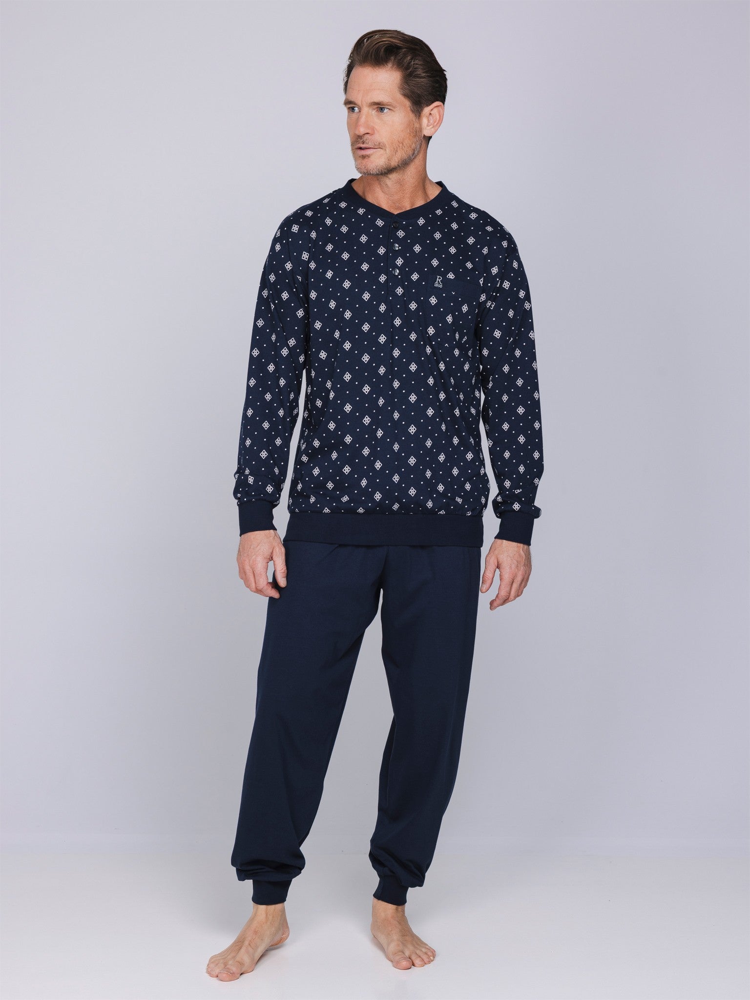 robson-graphic-herrenpyjama-dunkelblau-baumwolle-langarm image 1