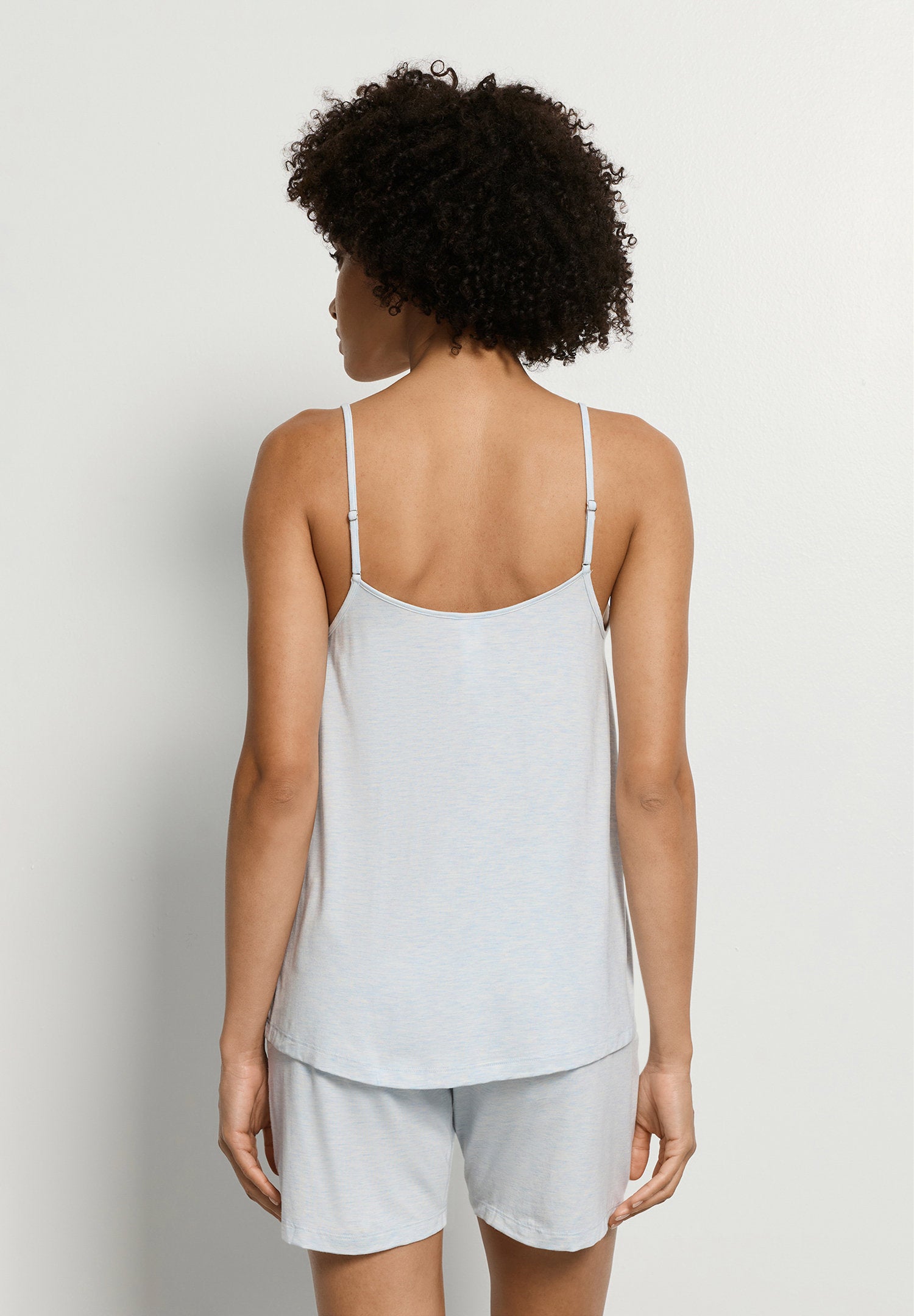hanro-natural-elegance-shorty-pyjama-wasserblau-spitze-viskose image 4