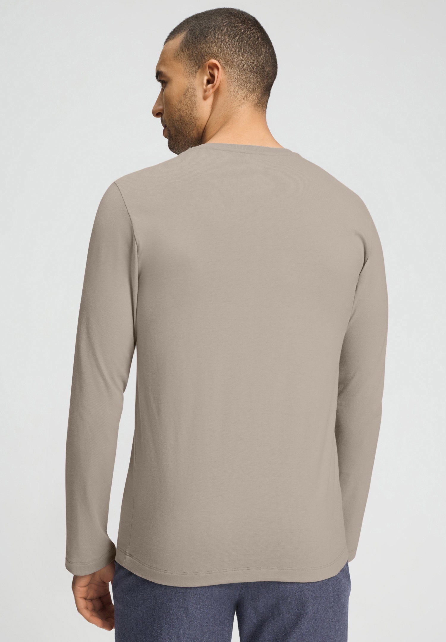 hanro-living-shirts-langarmshirt-wooly-beige-aus-baumwolle image 5