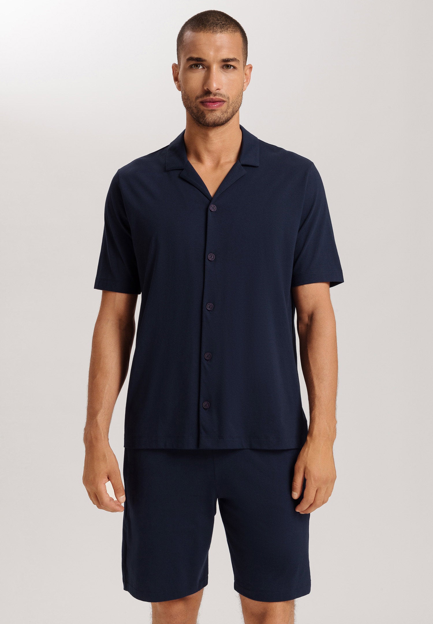 hanro-night-day-henley-shirt-deep-navy-baumwolle image 2