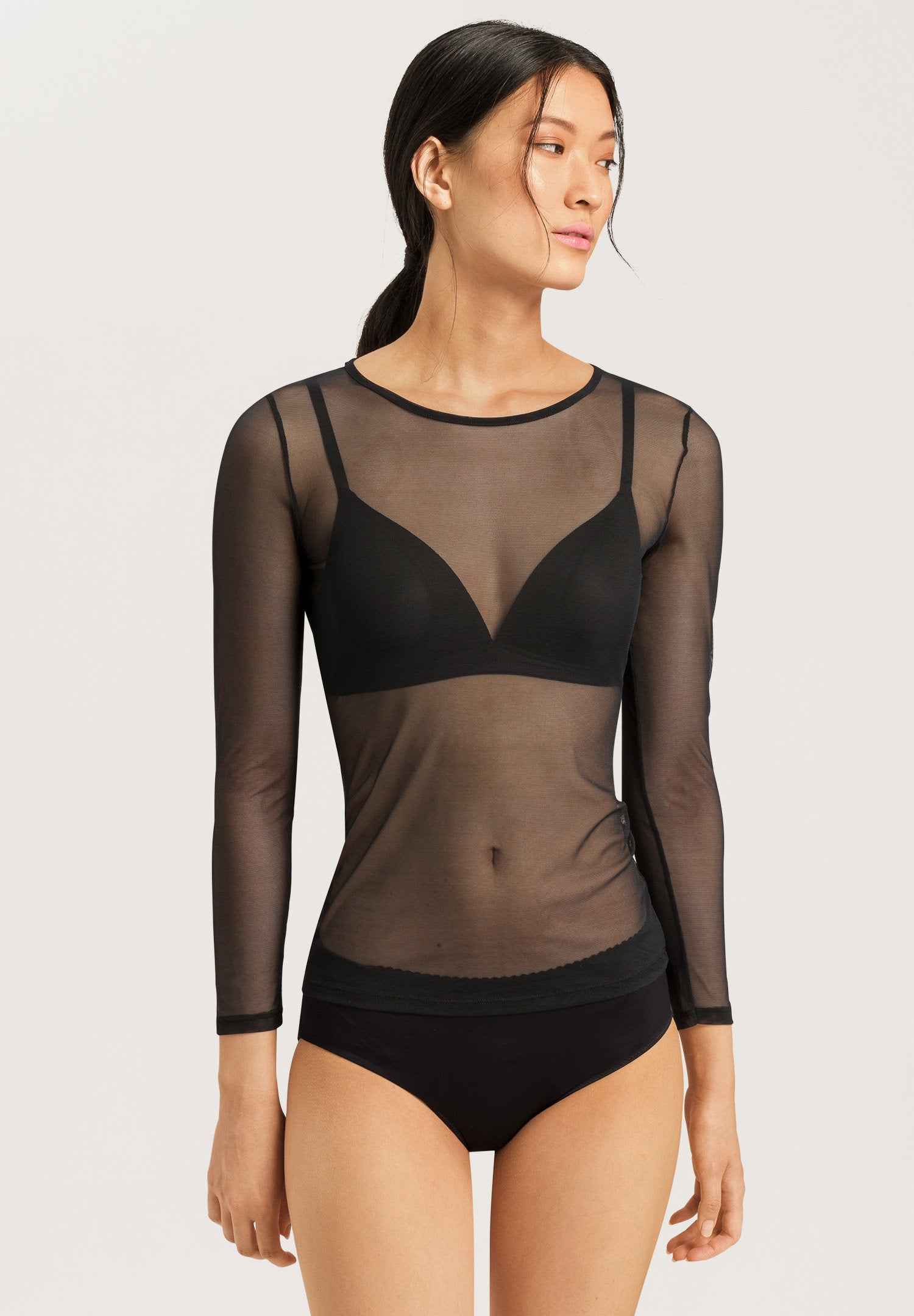 hanro-smooth-illusion-langarmshirt-schwarz-t-ll-transparent image 2