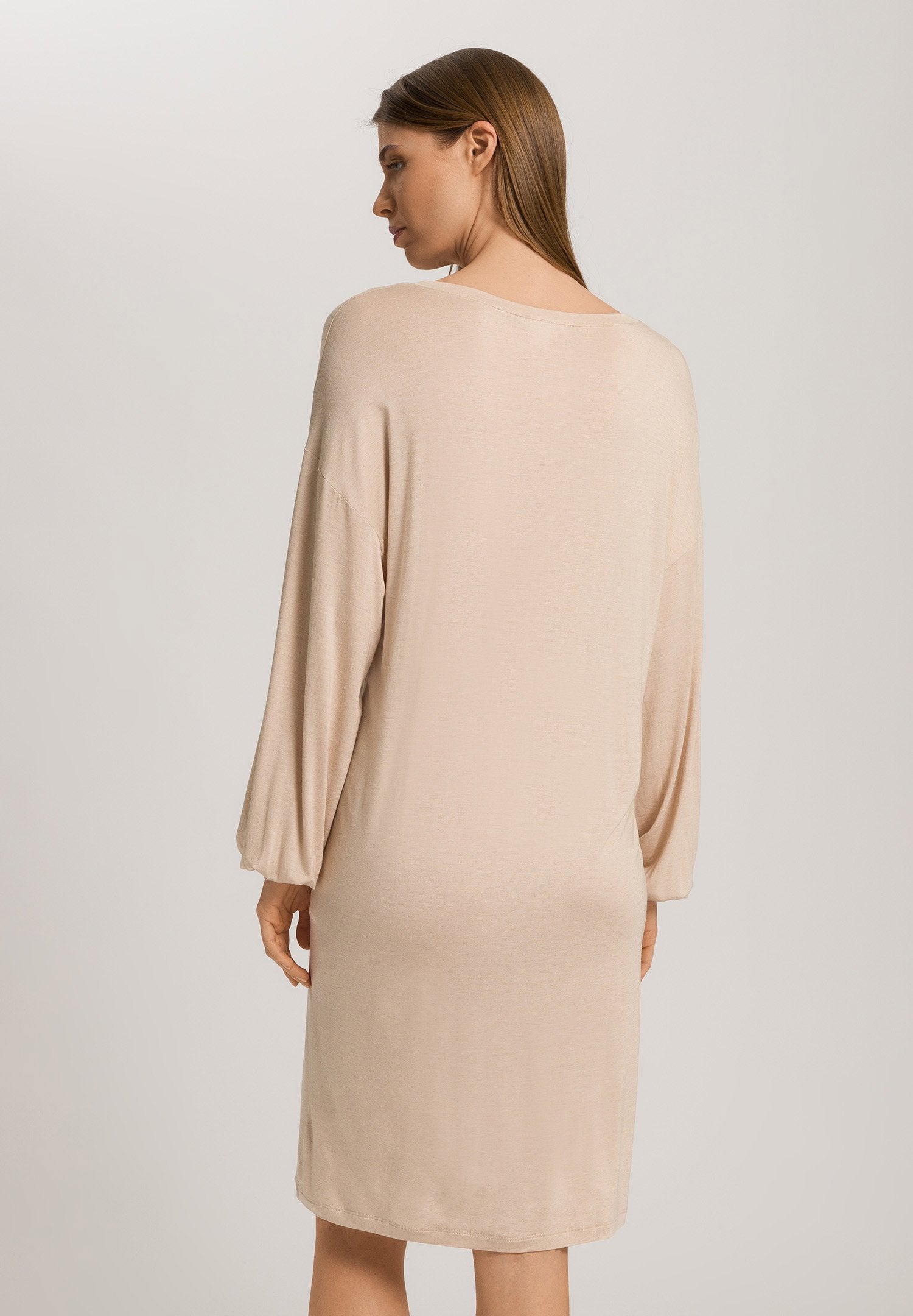 hanro-natural-wear-kleid-damen-coffee-quartz-kaschmir image 4