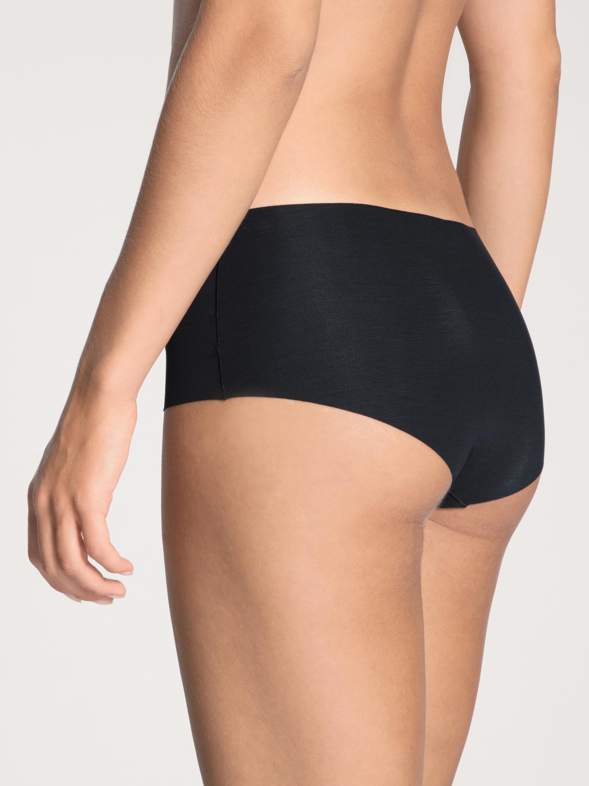 calida-natural-skin-seamless-panty-damen-peacoat-blue-gr-44-46 image 5