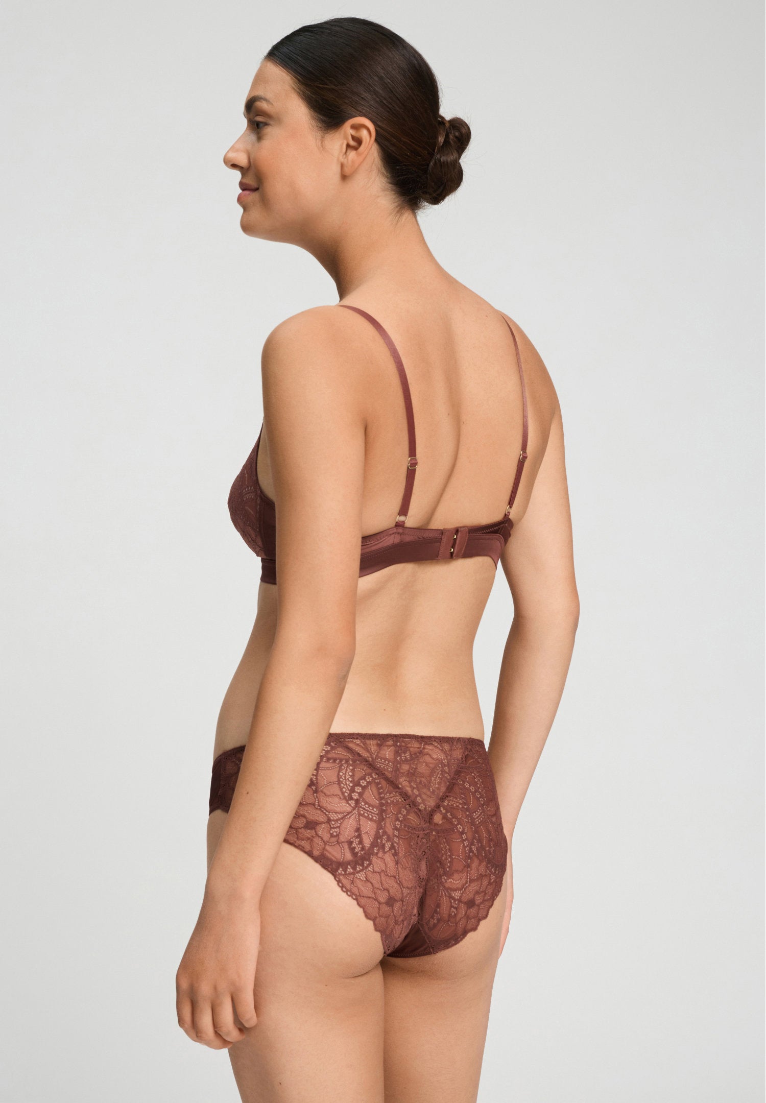 hanro-azelia-soft-cup-bra-triangel-bh-cinnamon image 5